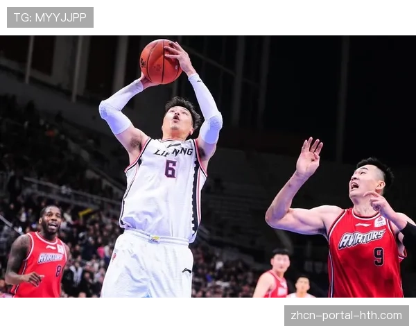 季前赛收官战：梦想队凭借新秀压哨三分一分气走狂热